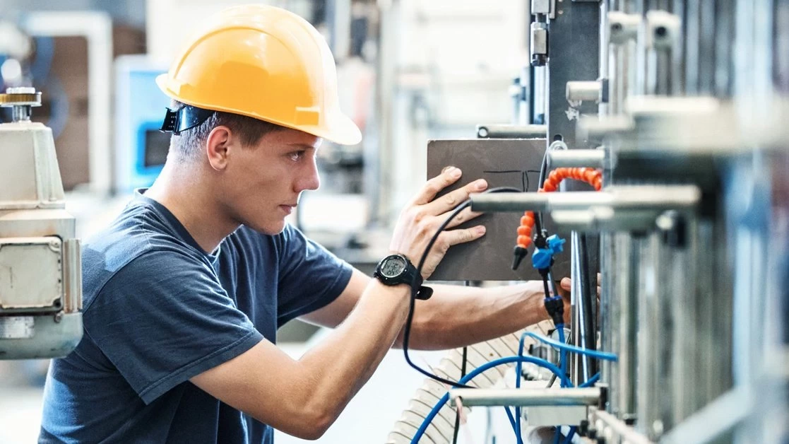 بیمه مسئولیت مدنی چیست؟ آشنایی با هزینه و انواع آن