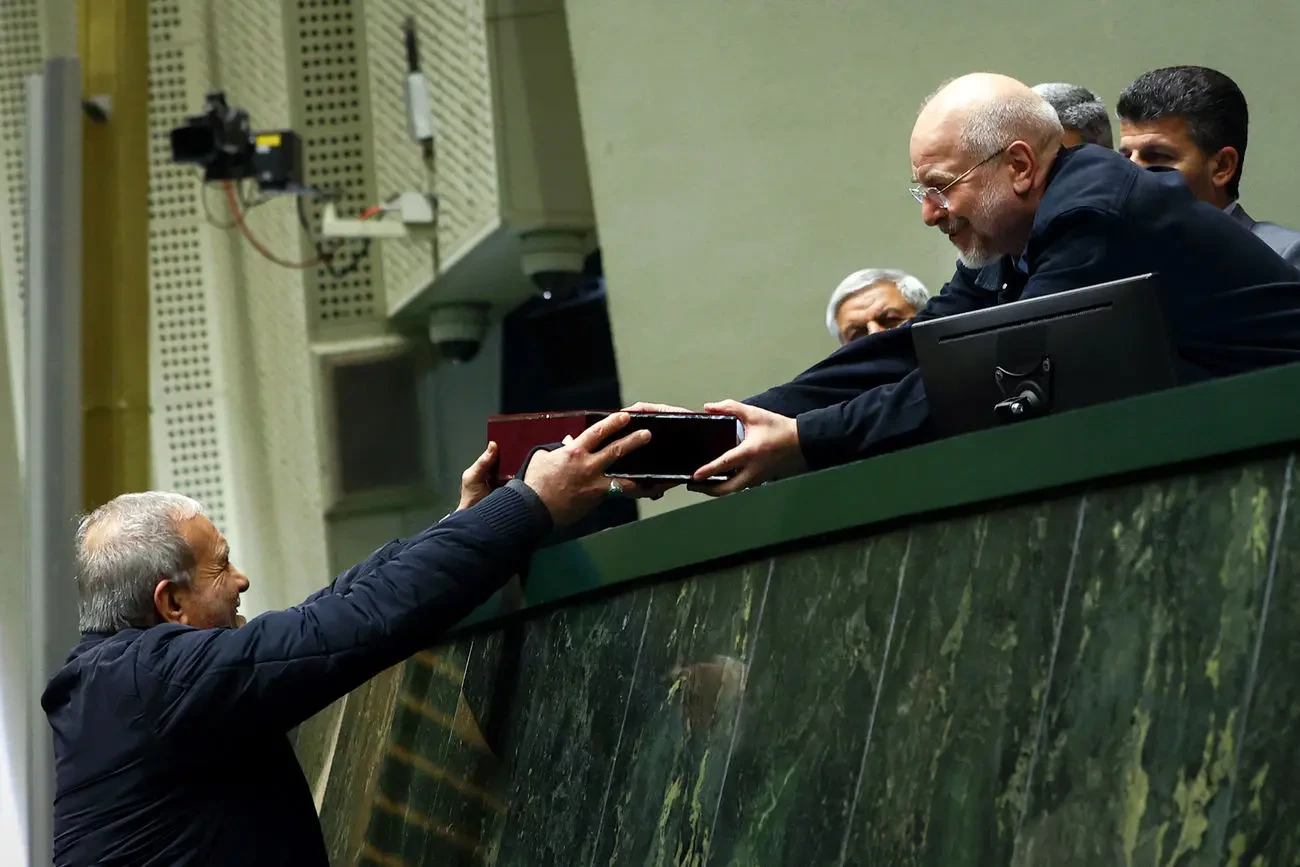 بودجه ۱۴۰۵: بقا در عصر «پول گران» و «واقع‌گرایی تلخ»